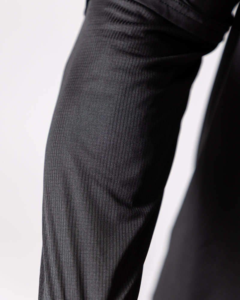 Icon Long Sleeve Shirt-Black