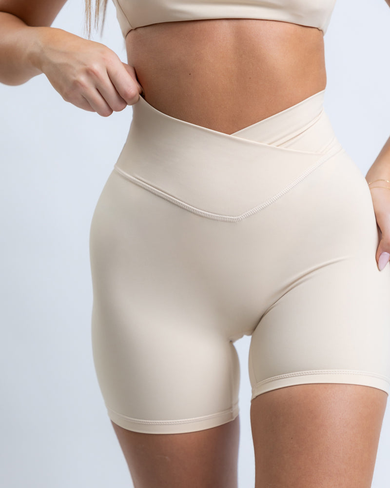 Atlas Cycling Shorts - Beige